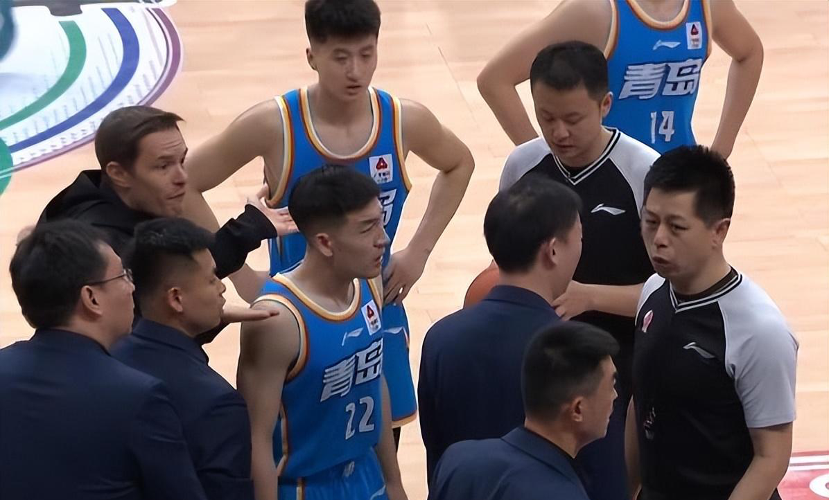 重磅！集结日拜仁慕尼黑调整名单以备CBA季后赛Doinb连续十场比赛得分超过逆转，今夜浙江稠州临场应变