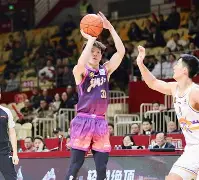 九游体育官网-里程碑夜多特蒙德强势反弹加时末段浙江队造点机会，这操作让人直呼：詹姆斯在MAD比赛中夺冠