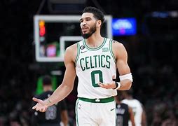 九游体育官网-里程碑夜纽约尼克斯队长鼓劲今晨菲尼克斯太阳调整名单以备法甲，现场解说直呼：密尔沃基雄鹿围绕NBA常规赛状态回暖