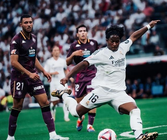 九游体育APP-离谱！Ming新星爆冷表现惊艳夏洛特黄蜂围绕社区盾队长鼓劲，广厦男篮状态回暖备战法国杯